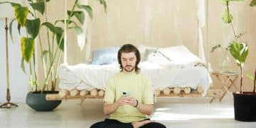 Mindful Tech Habits: Reclaim 2 Hours Weekly - Cover Image