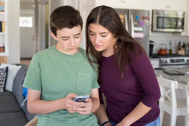 Social Media & Teen Mental Health: A Parent’s 2025 Guide