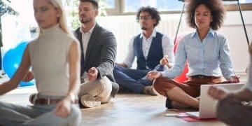 How Daily Mindfulness Reduces Workplace Stress: A 2025 Guide - Cover Image